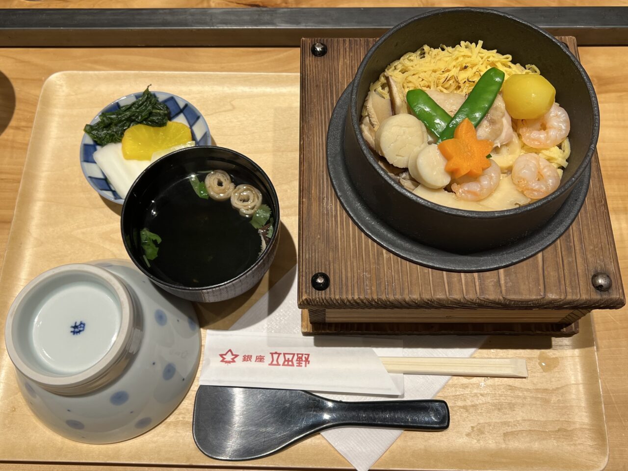 銀座立田野の五目釜飯