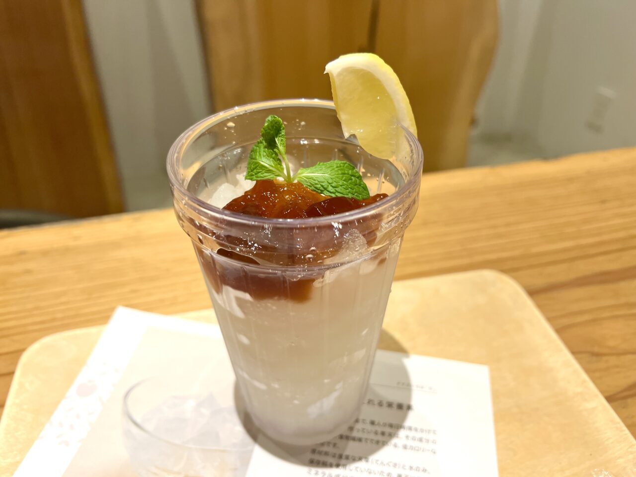 nana’s green teaのフローズンジンジャーレモネード with 紅茶ゼリー